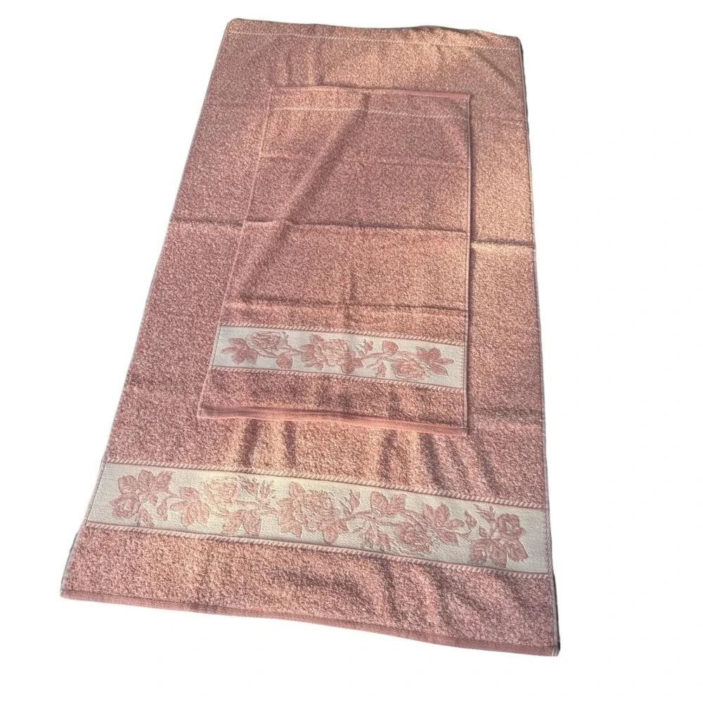 Vintage Celebrity By Santens 100% Cotton Embroidered  Floral Pink Towel Set 80's